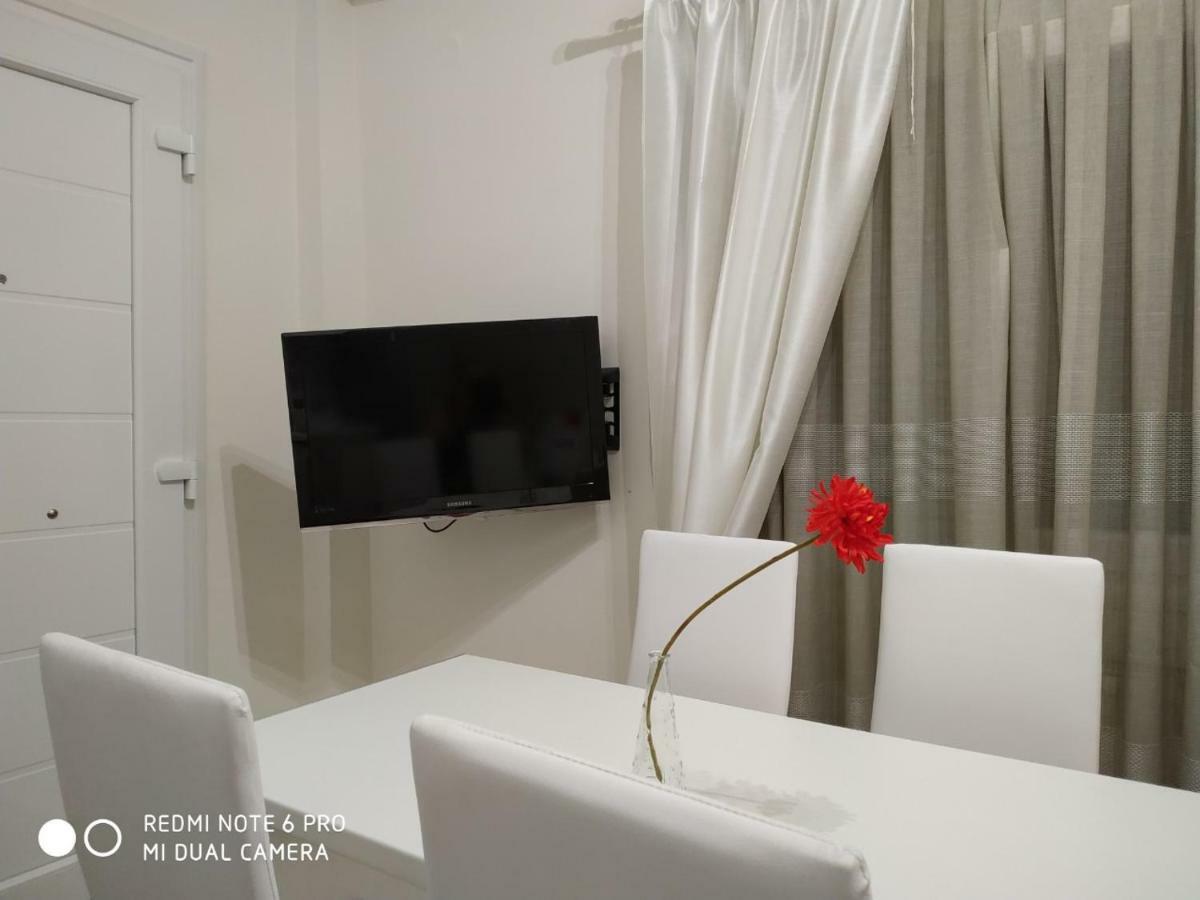 Lavim Apartments Szikiá Kültér fotó
